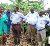 Katikkiro visits coffee farmers in Kabula County to promote cultivation and alleviate poverty